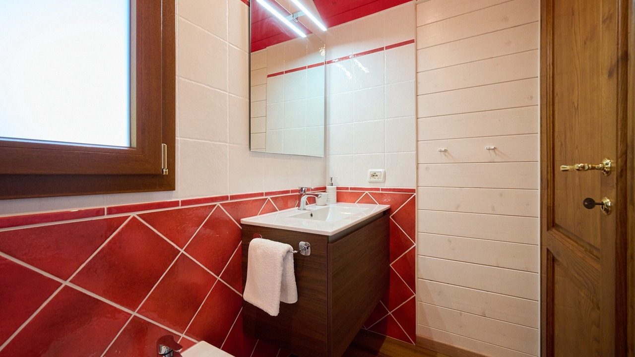 Photo of Bathroom in Suvereto