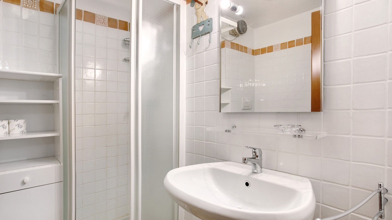 Photo of Bathroom in Entreves