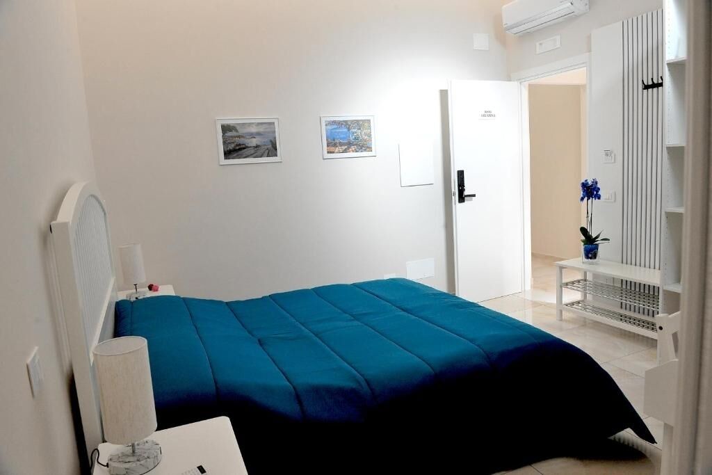 Photo of Bedroom in Pagani