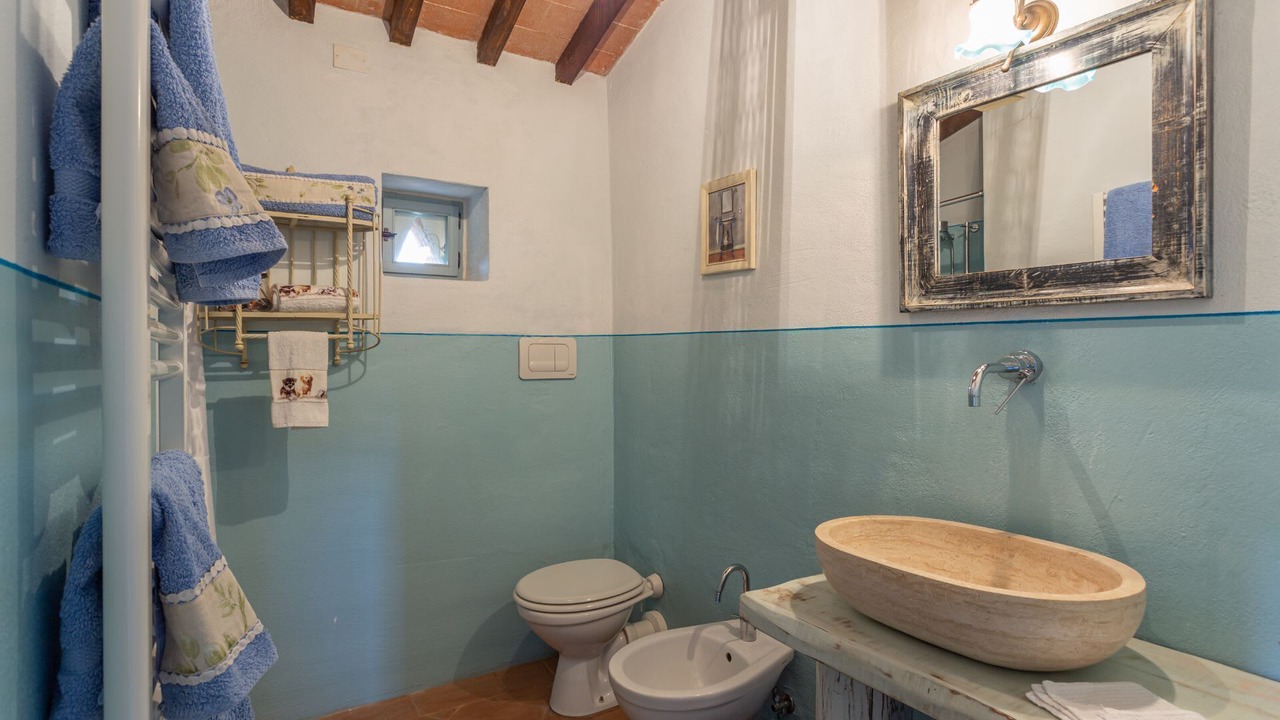 Photo of Bathroom in Piegaro