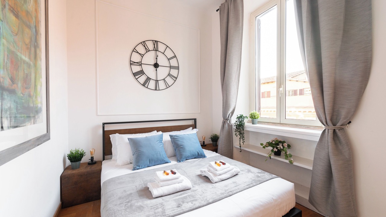 Photo of Bedroom in Rome City Centre