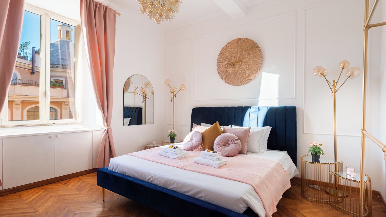 Photo of Bedroom in Rome City Centre