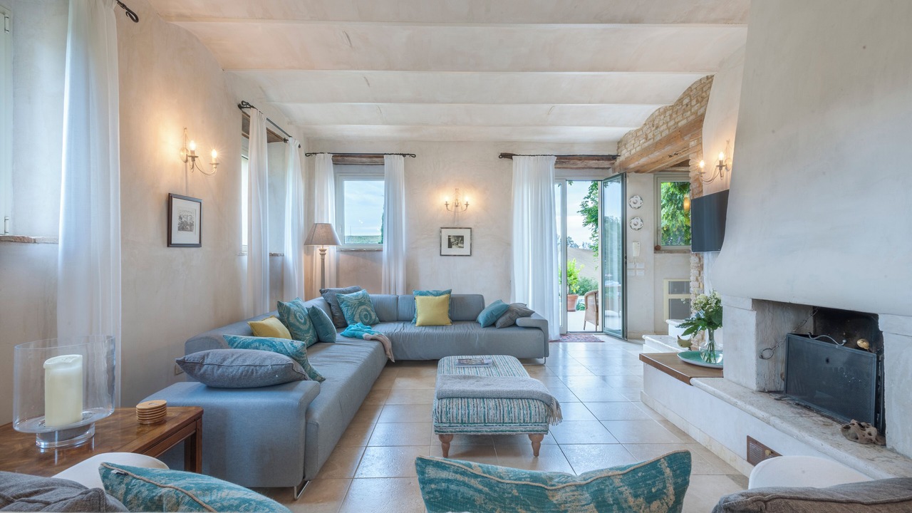Photo of Livingroom in Centofinestre