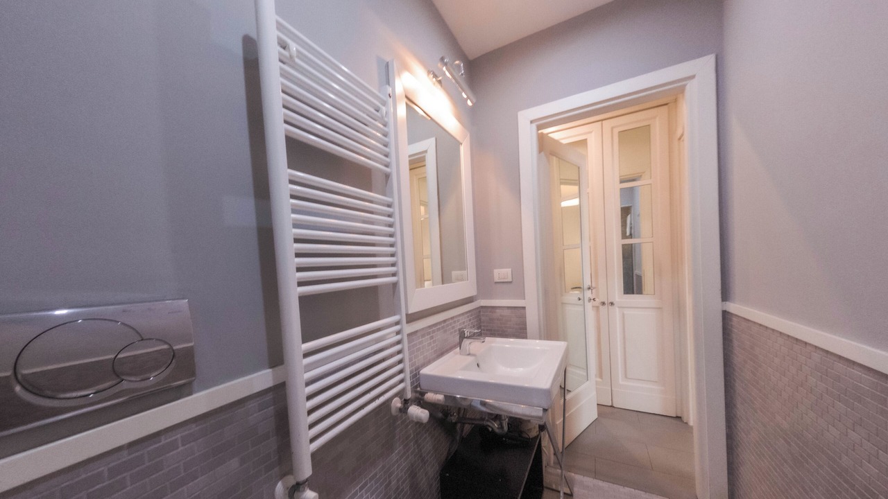 Photo of Bathroom in Rione XIV Borgo