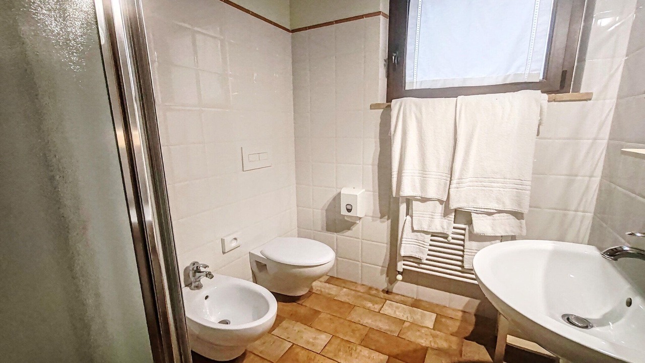 Photo of Bathroom in Montecarotto