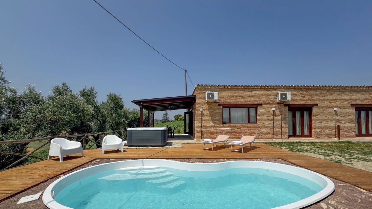 Photo of Patio Balcony in Monte San Pietrangeli
