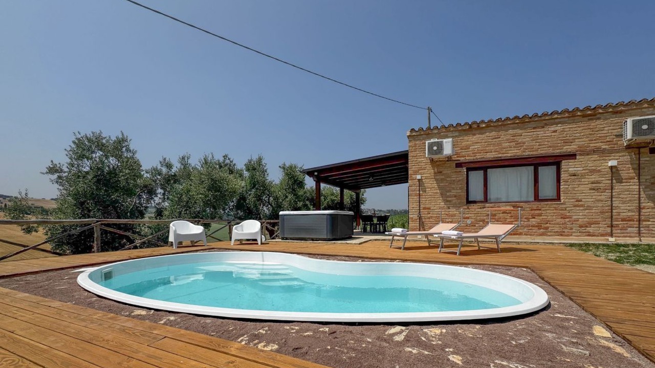 Photo of Patio Balcony in Monte San Pietrangeli