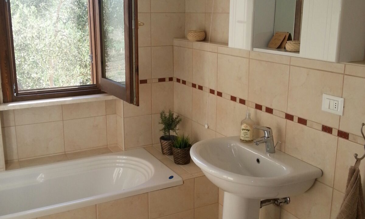 Photo of Bathroom in Atri