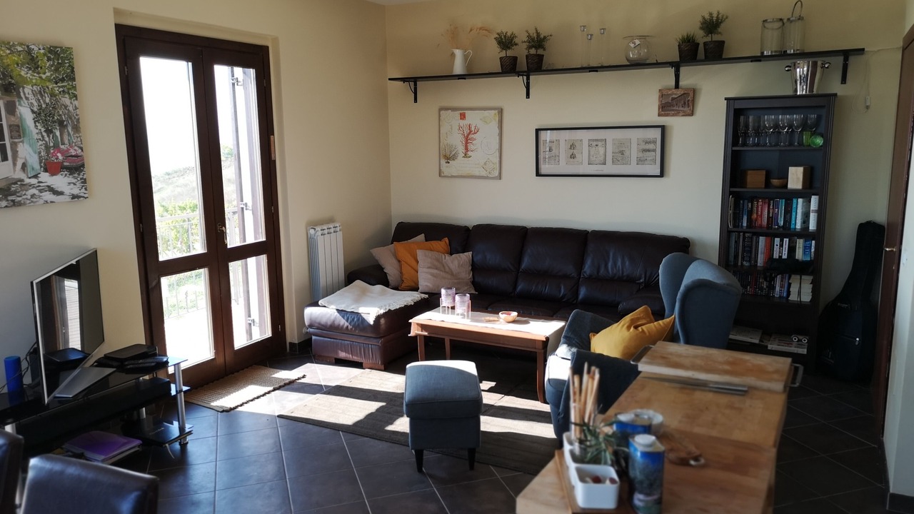 Photo of Livingroom in Atri