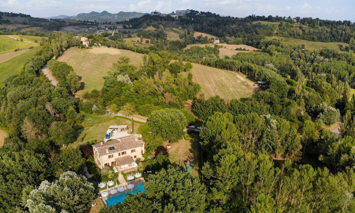 Photo of Outdoor in Montone