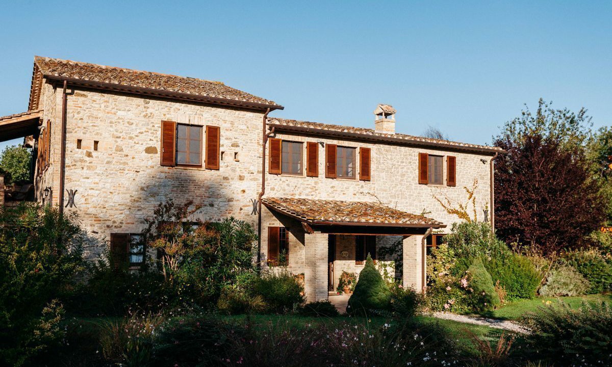 Photo of Outdoor in Montone