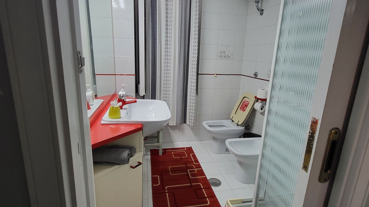 Photo of Bathroom in Montoro