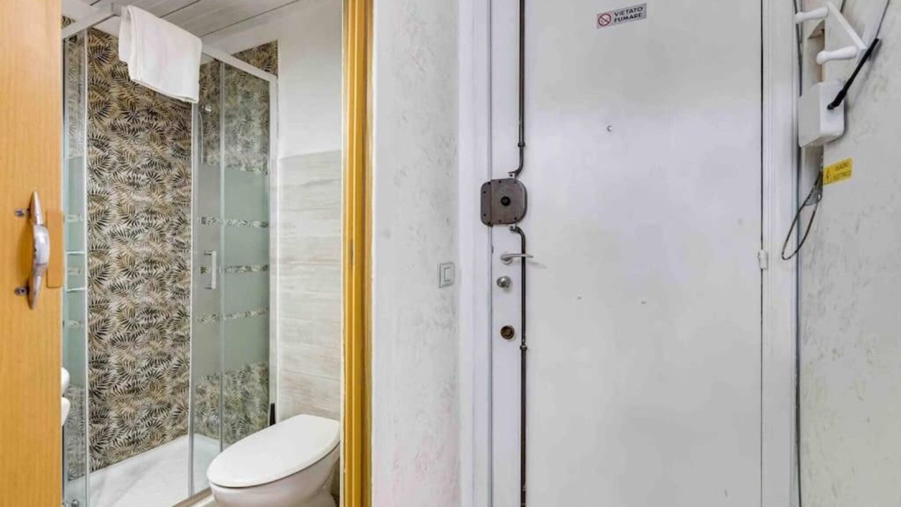 Photo of Bathroom in Rione XIV Borgo