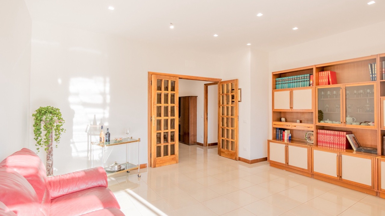 Photo of Livingroom in Naples