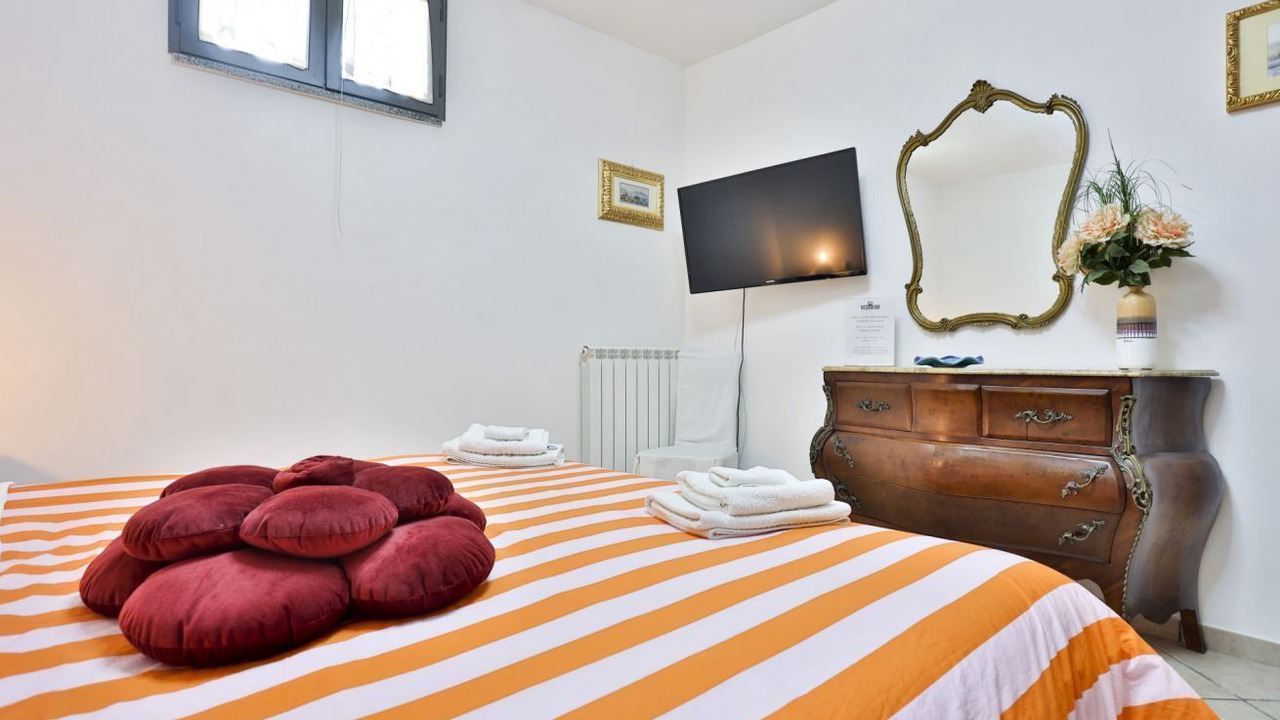 Photo of Bedroom in San Giorgio a Cremano