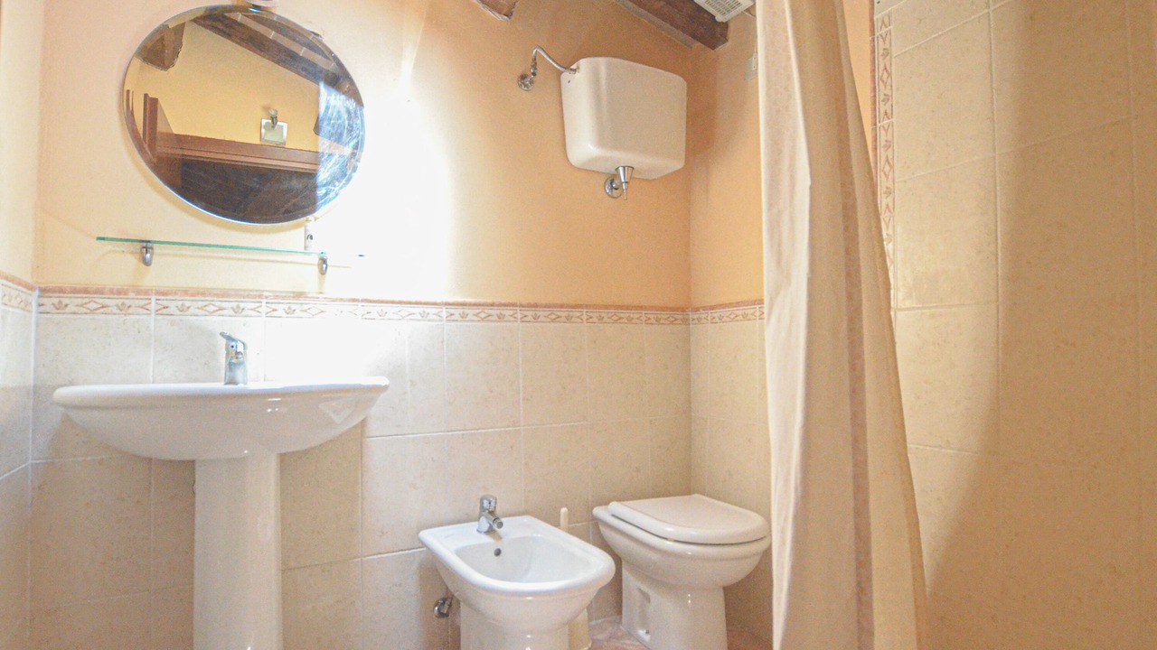 Photo of Bathroom in Assisi