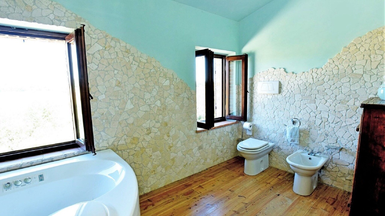 Photo of Bathroom in Montecosaro