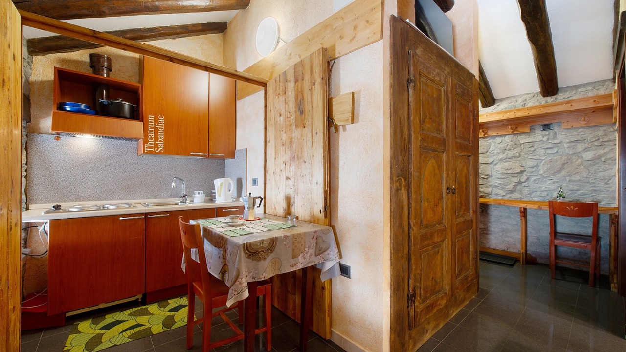 Photo of Kitchen in Rhemes-Notre-Dame