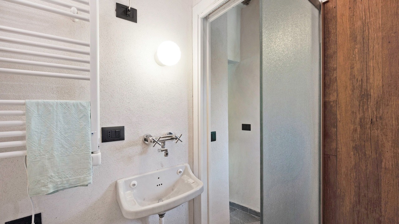 Photo of Bathroom in Casaleggio Boiro