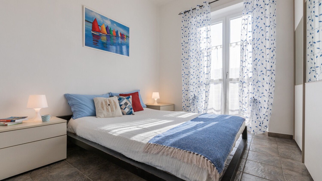Photo of Bedroom in Aurora
