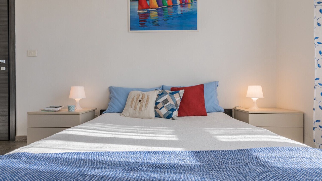 Photo of Bedroom in Aurora