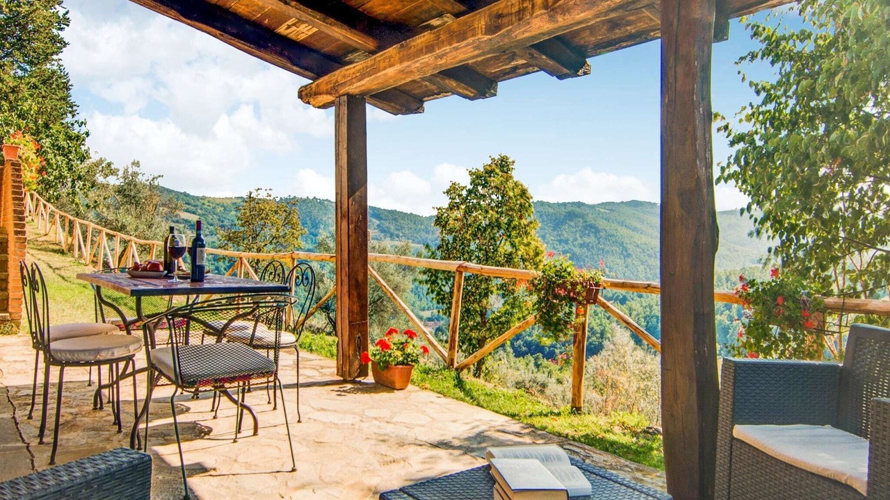 Photo of Patio Balcony in Monte Santa Maria Tiberina