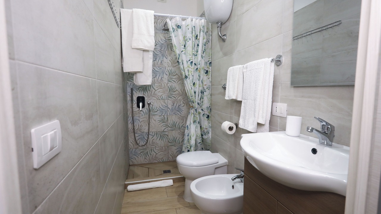 Photo of Bathroom in Naples