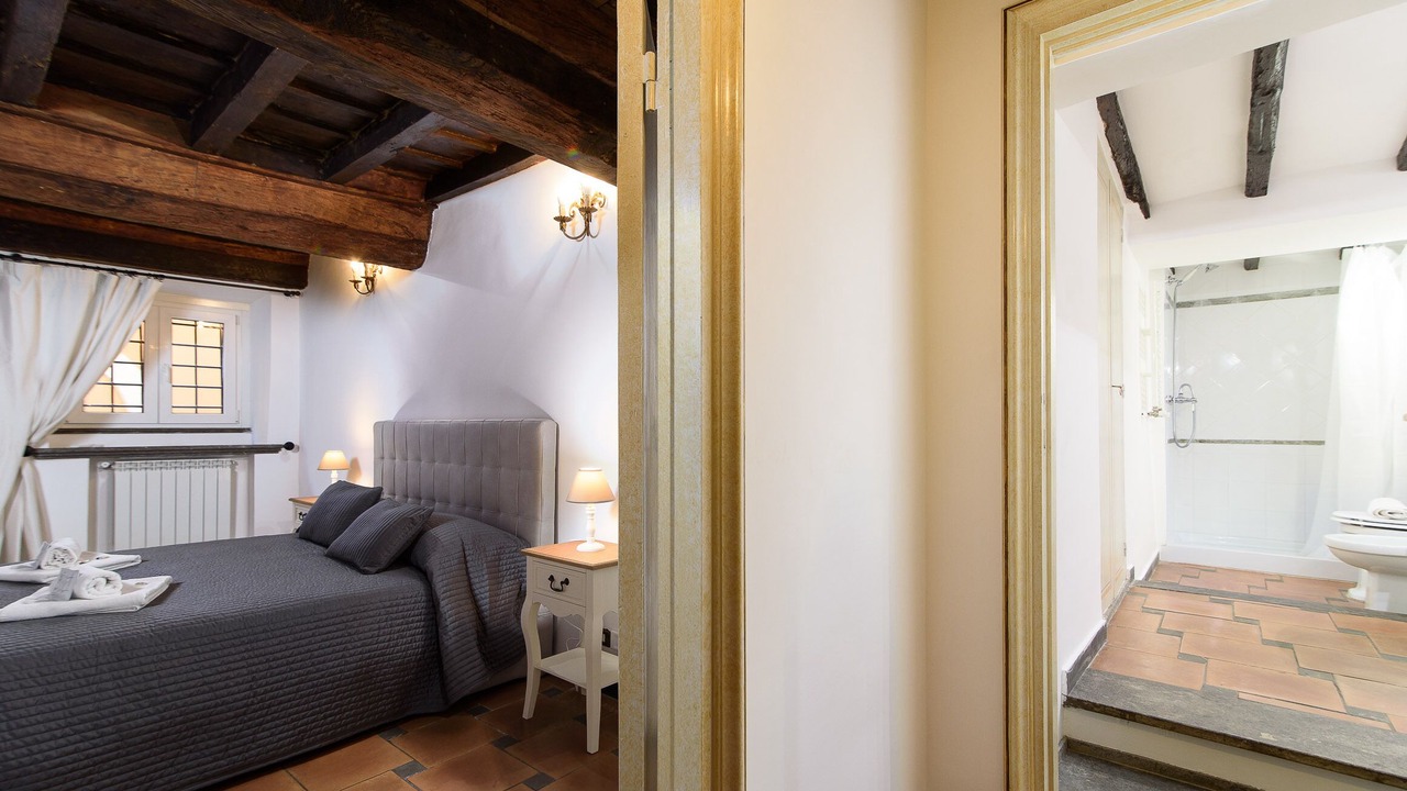 Photo of Bedroom in Rione VI Parione