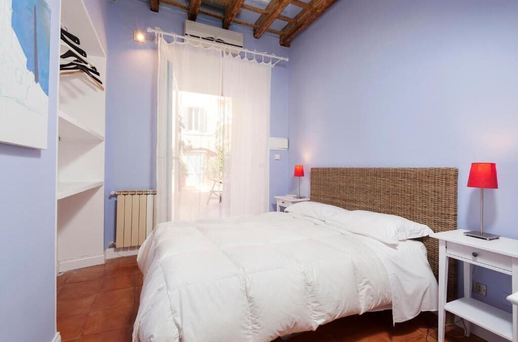 Photo of Bedroom in Navona