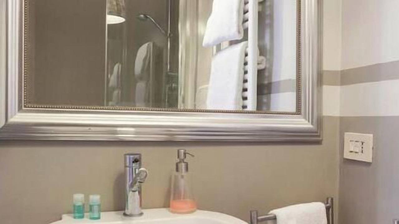Photo of Bathroom in Navona