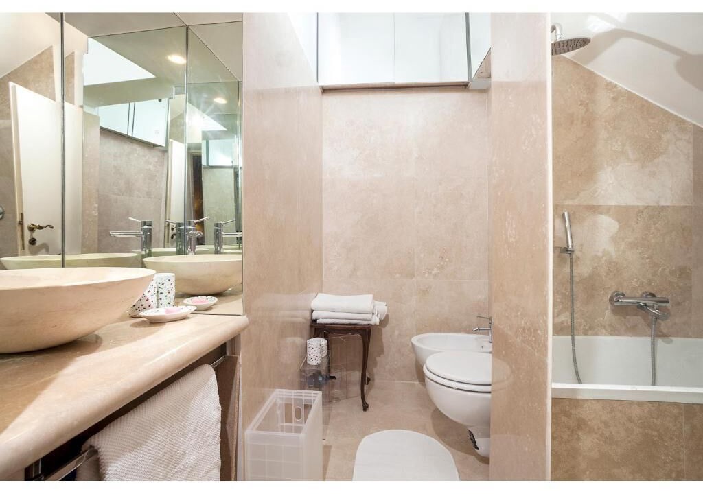 Photo of Bathroom in Rione IV Campo Marzio