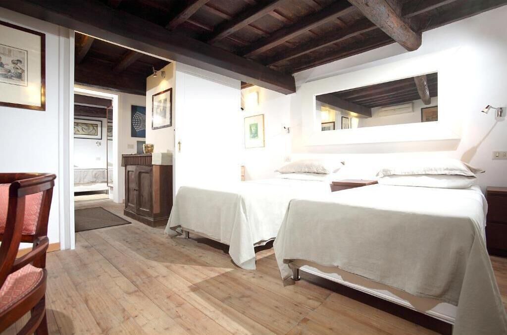 Photo of Bedroom in Rione V Ponte