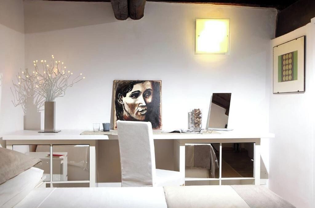 Photo of Bedroom in Rione V Ponte