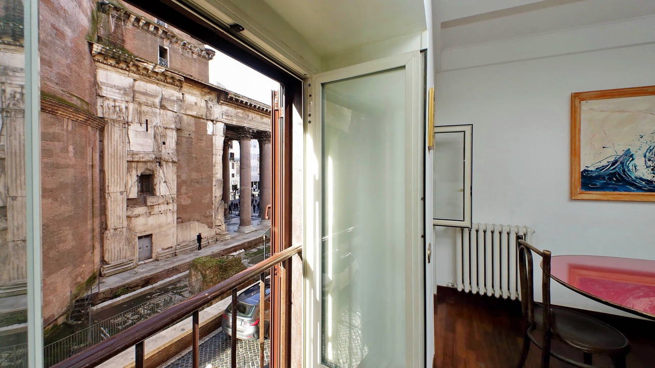 Photo of Bedroom in Rome City Centre