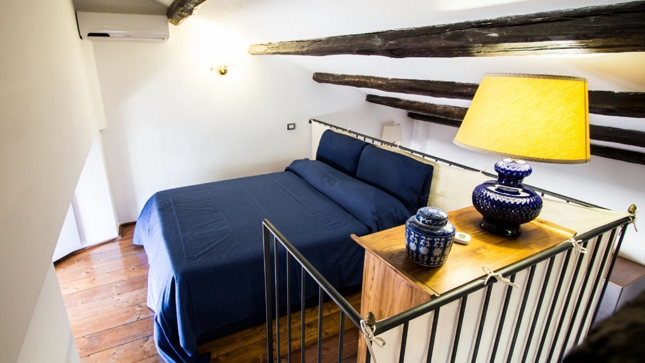 Photo of Bedroom in Rione IX Pigna