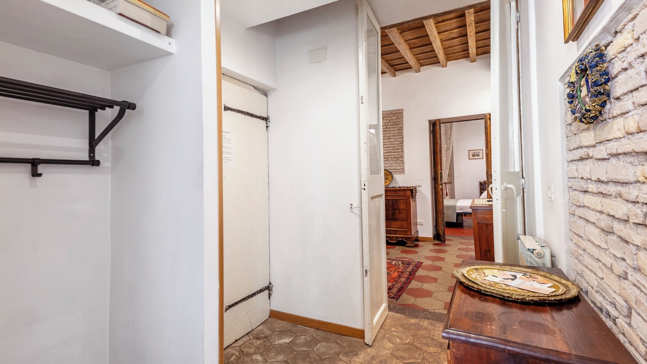 Photo of Bedroom in Rione V Ponte