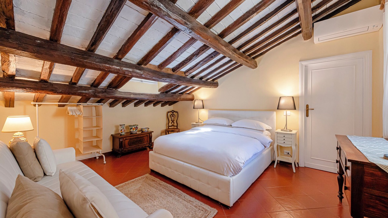 Photo of Bedroom in Rome City Centre