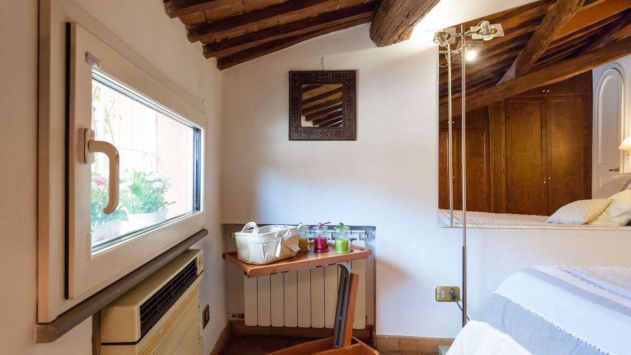 Photo of Bedroom in Rione V Ponte