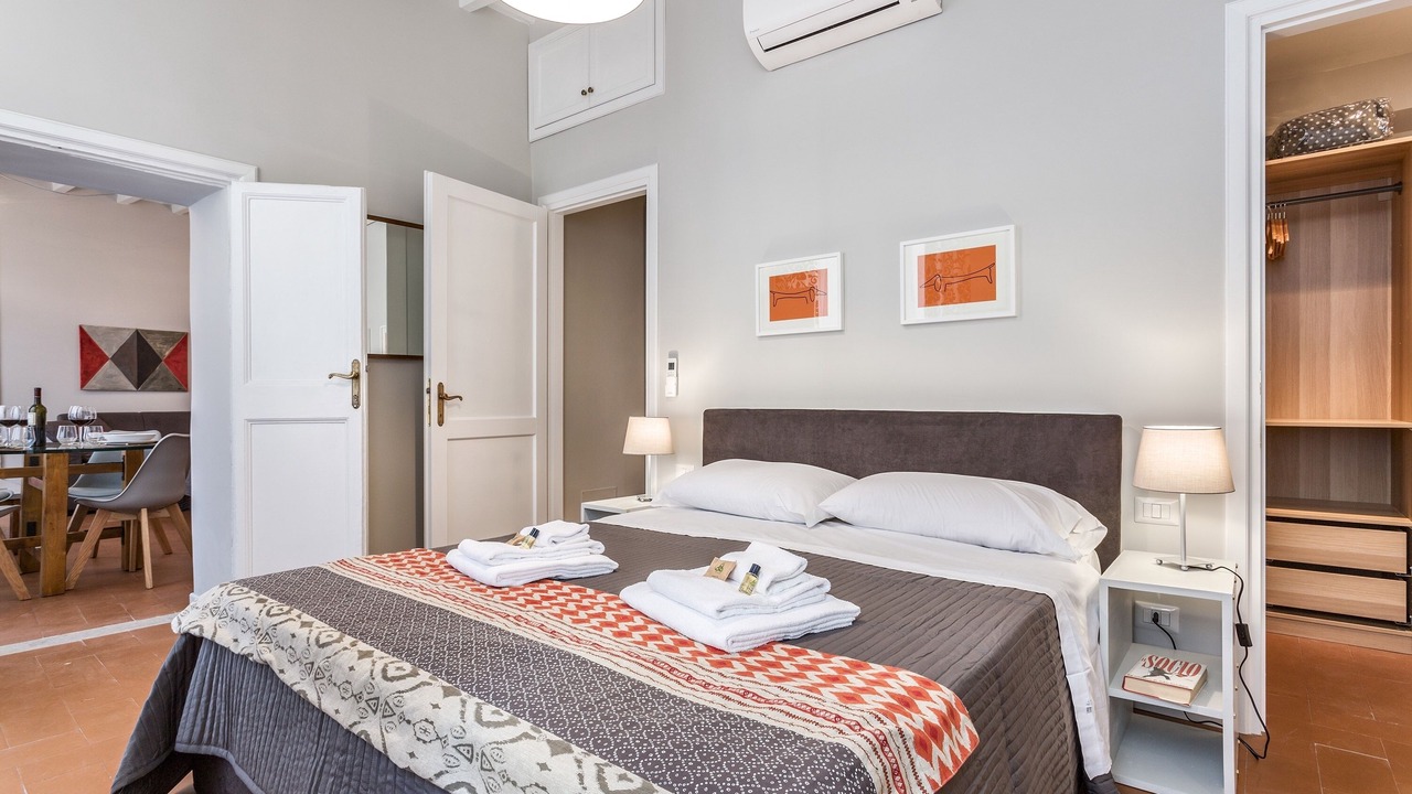 Photo of Bedroom in Rome City Centre