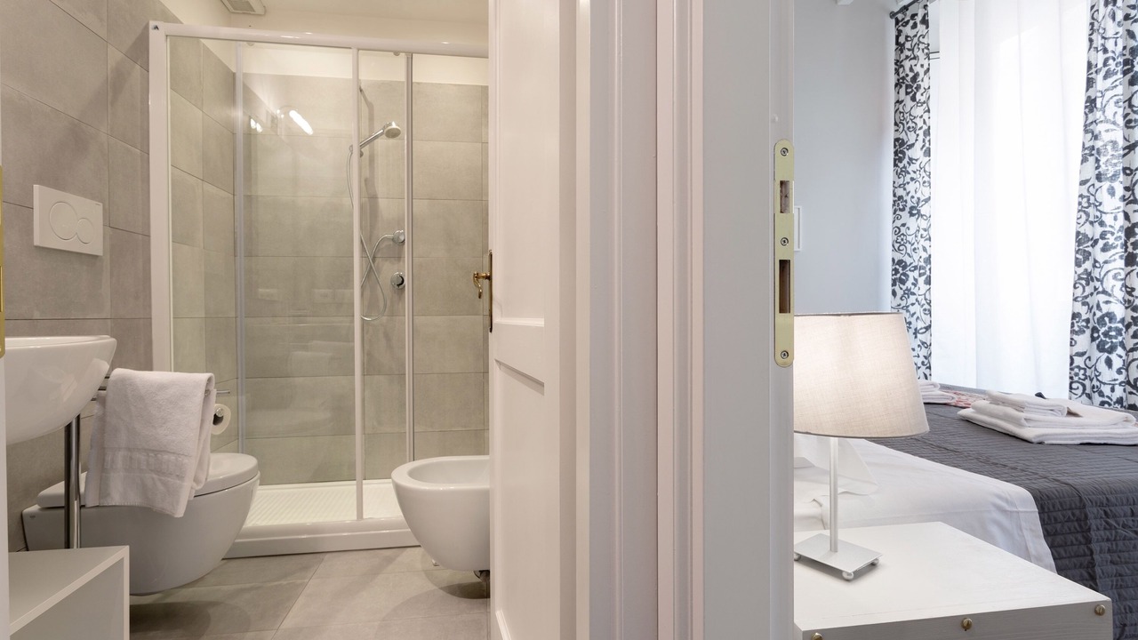 Photo of Bathroom in Rome City Centre