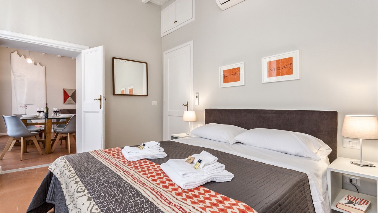 Photo of Bedroom in Rome City Centre