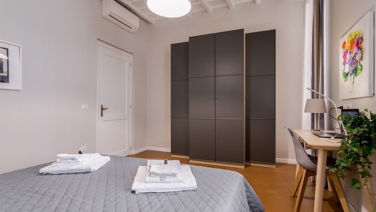 Photo of Bedroom in Rome City Centre