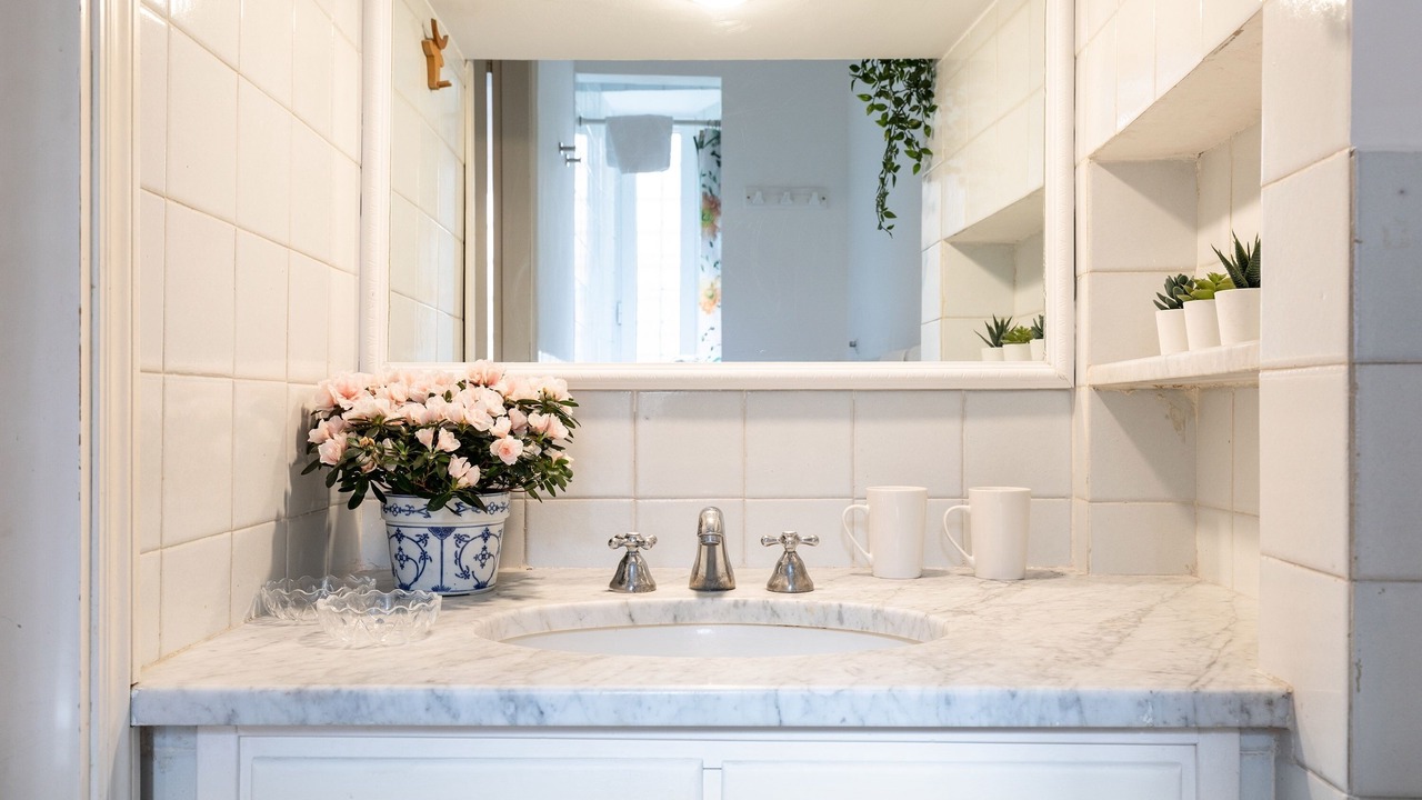 Photo of Bathroom in Navona