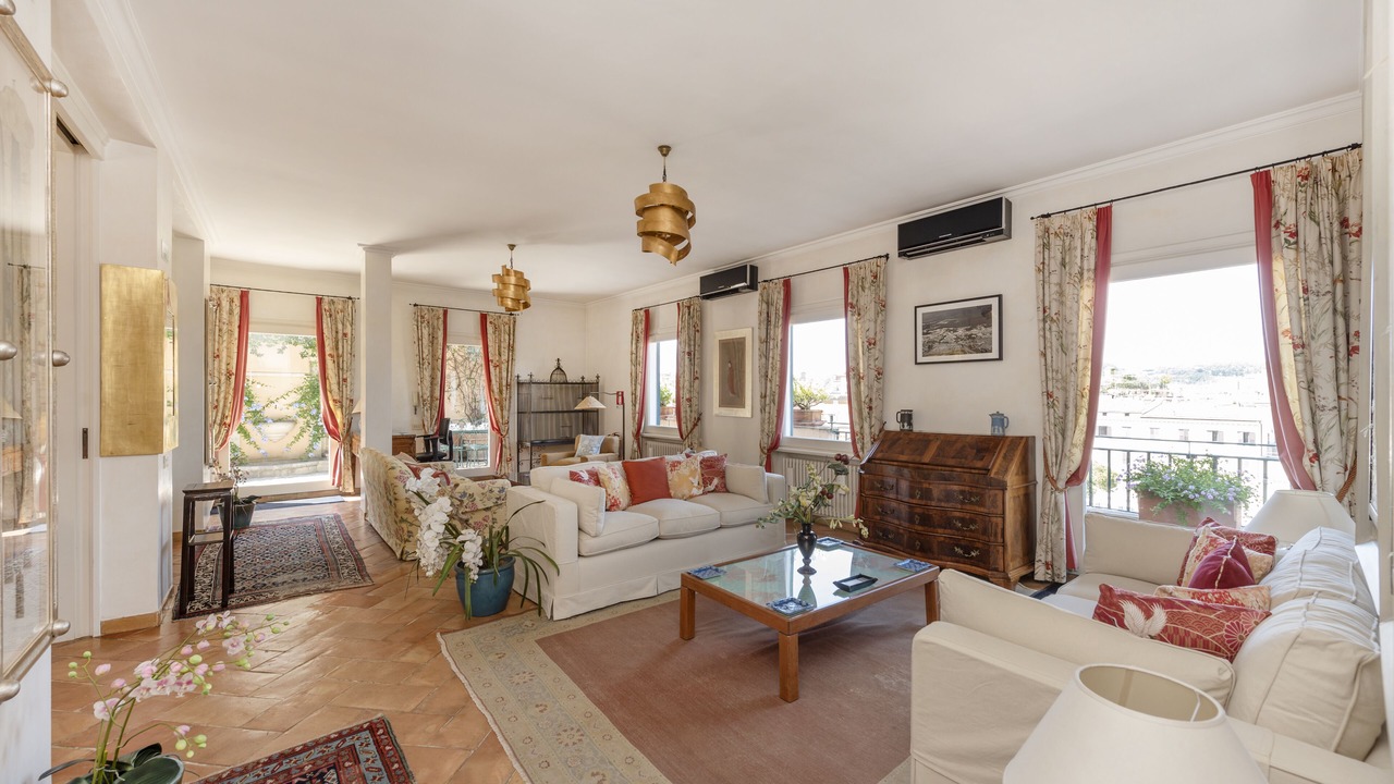 Photo of Livingroom in Rione IX Pigna