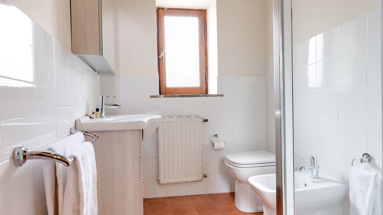 Photo of Bathroom in Rione VI Parione