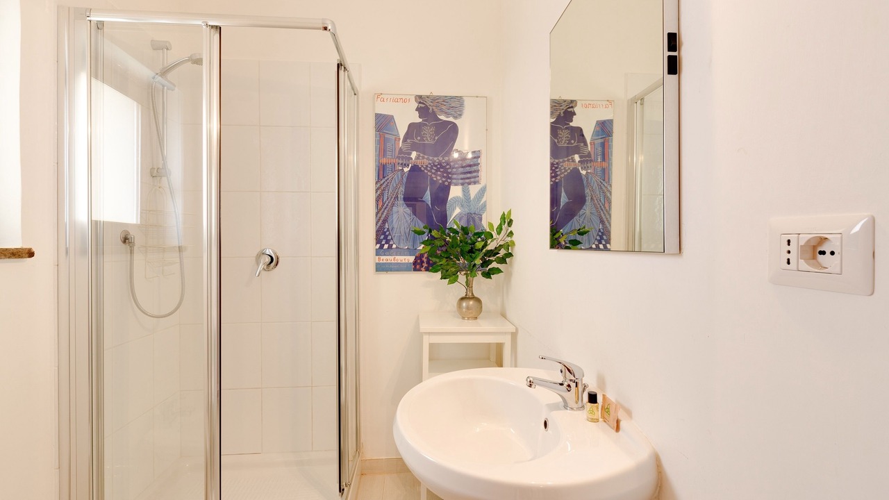 Photo of Bathroom in Rione VI Parione