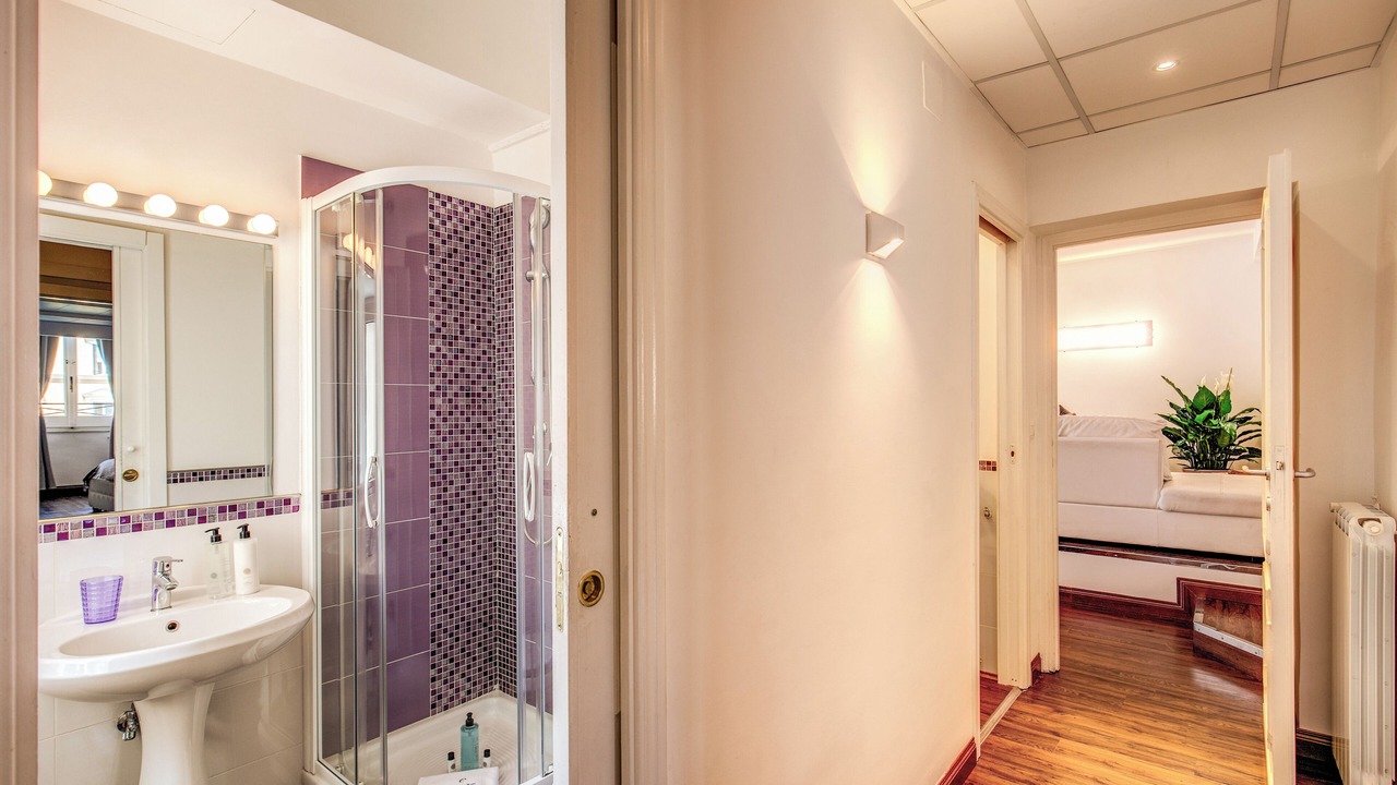 Photo of Bathroom in Rione V Ponte