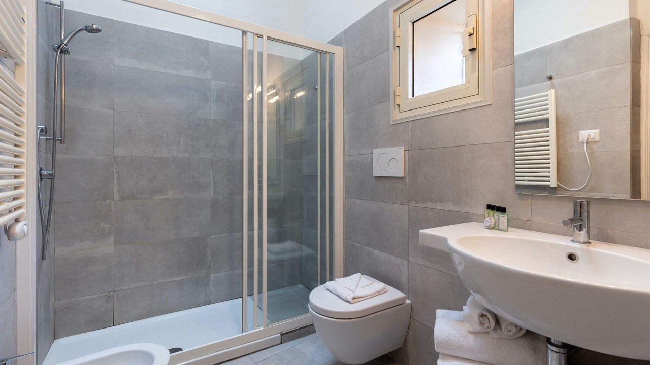 Photo of Bathroom in Rome City Centre