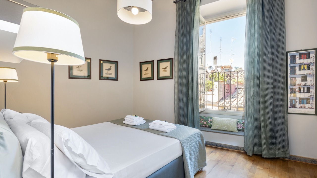 Photo of Bedroom in Rome City Centre