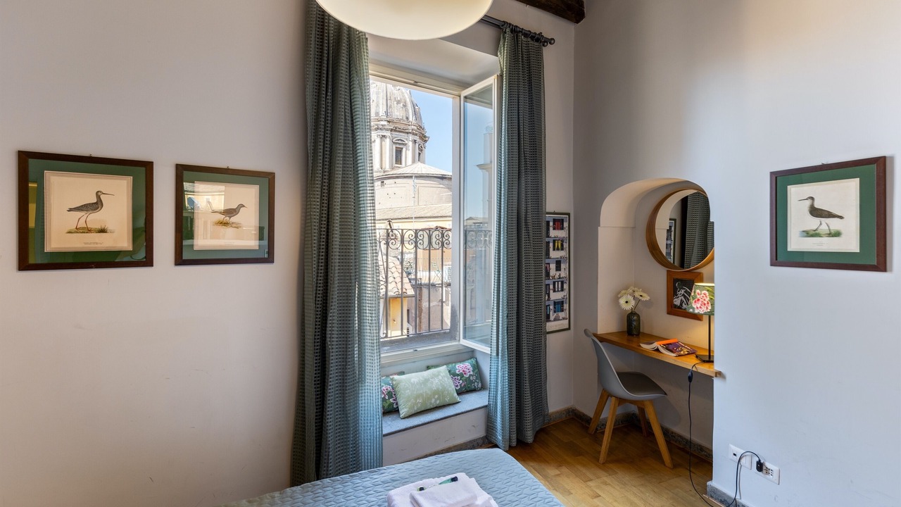 Photo of Bedroom in Rome City Centre